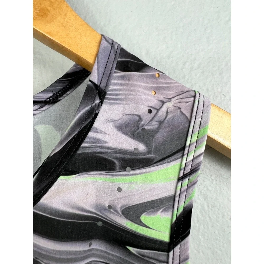 Lululemon Women's Size 4‎ Swift Ventilated Running Tank Gray Green